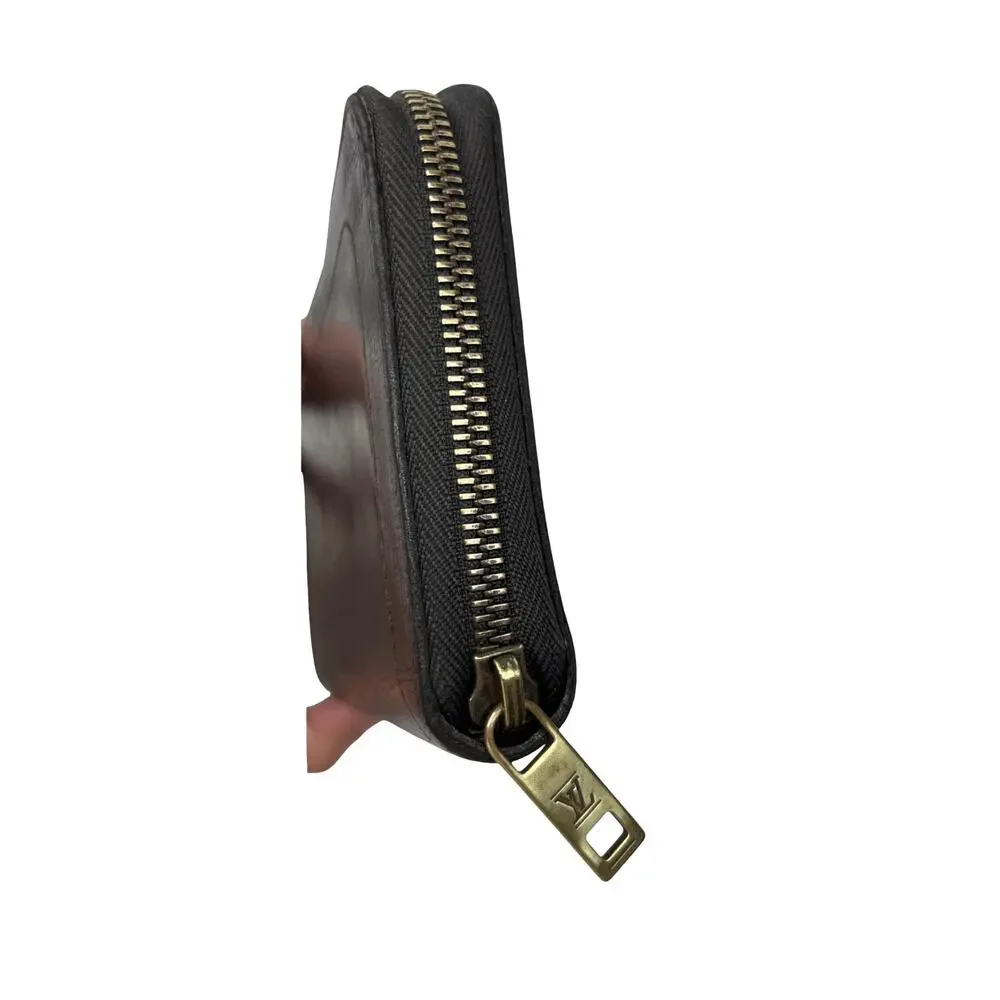 Louis Vuitton Utah Zippy Organizer Brown Leather Wallet Zip Around LV Unisex